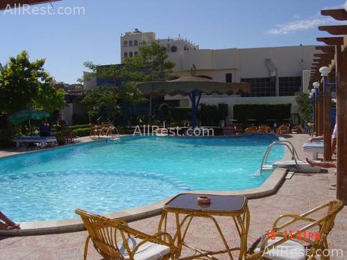 Waves Resort Hotel 9